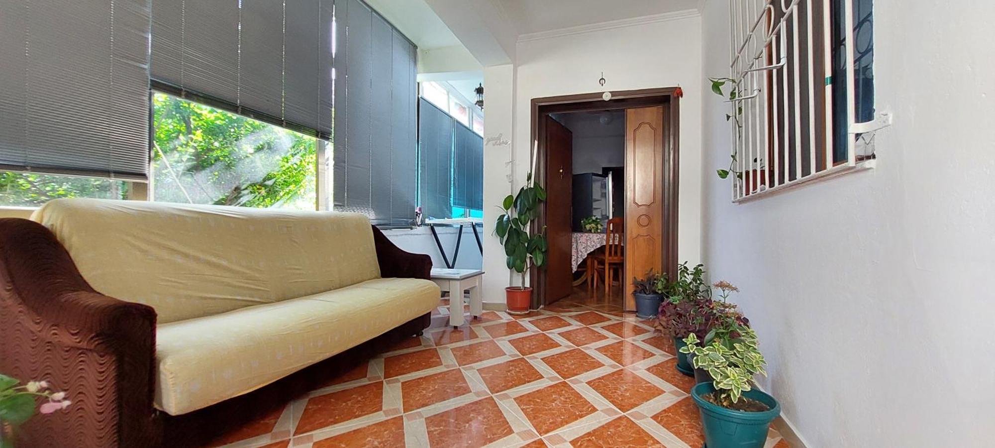 Appartement Flowers Berat